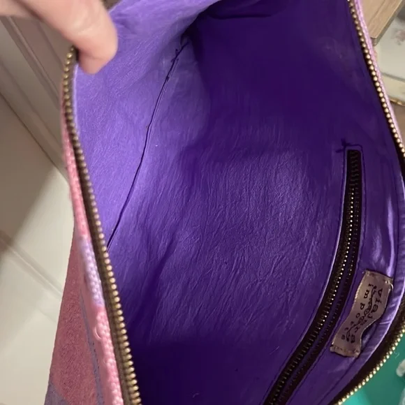 Viajera Imports Oversize Clutch purple pink bag (v closet) - Picture 5 of 7